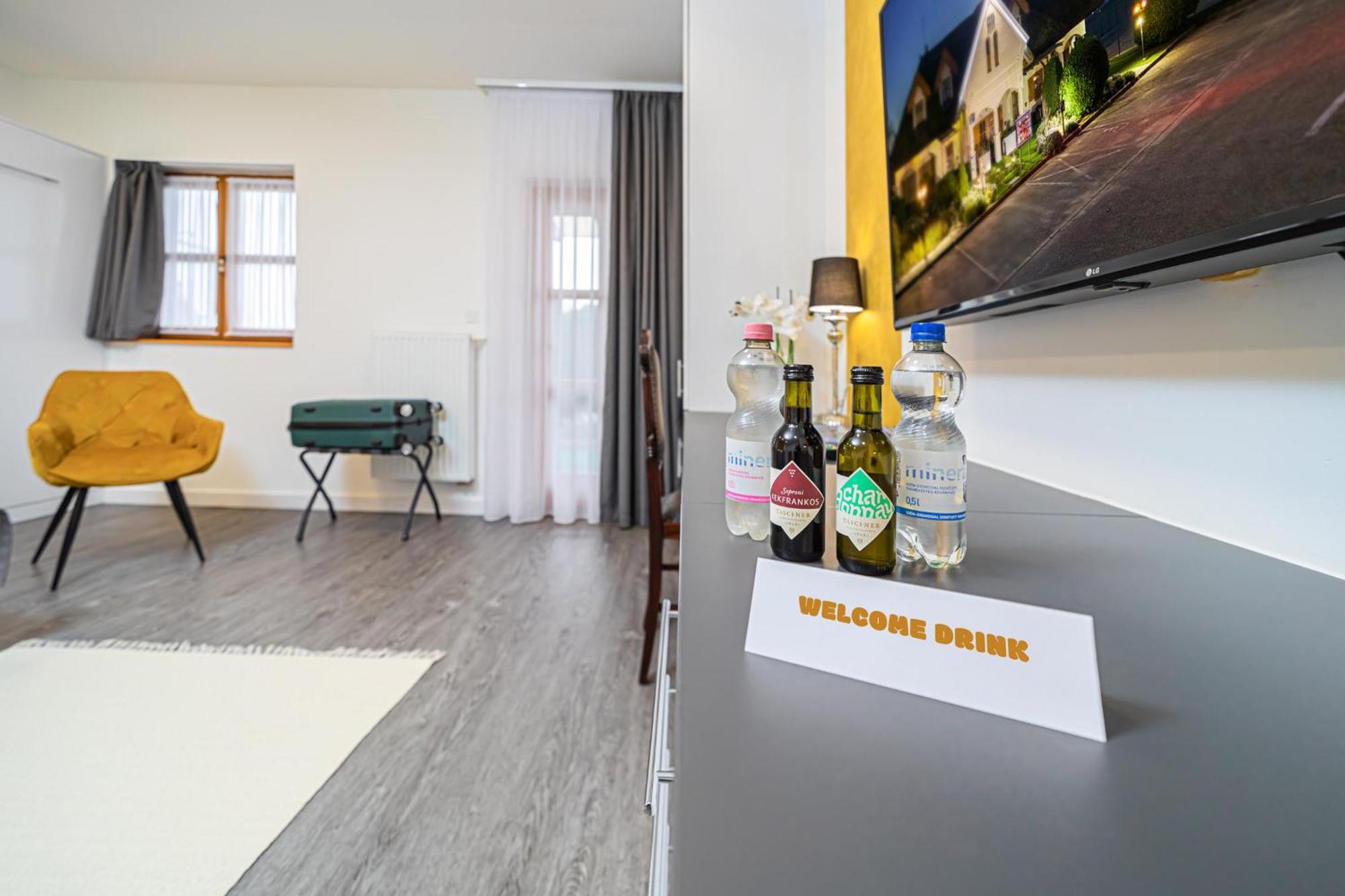 Hotel Rigotanya Relax & Wellness Panzio Buekfuerdo Exteriér fotografie
